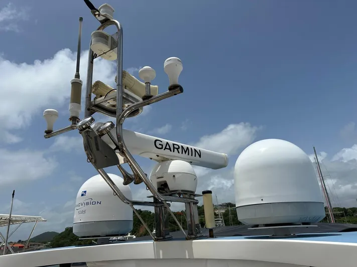  Yacht Photos Pics Garmin radar equipment on 2006 Fairline Squadron 58 yacht under blue sky.