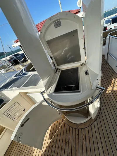  Yacht Photos Pics Outdoor grill on 2006 Fairline Squadron 58 yacht deck.