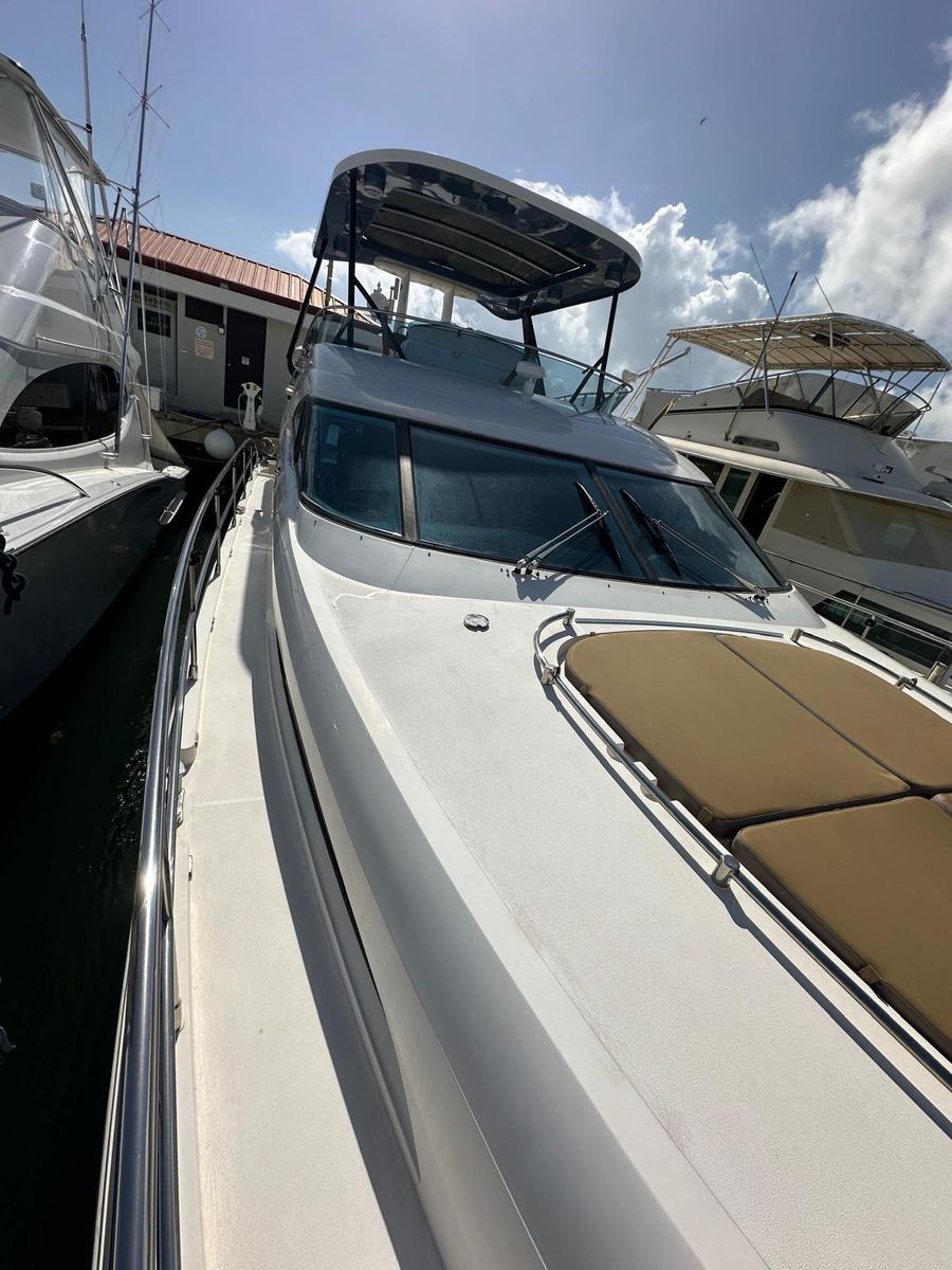 2006 Fairline 58 