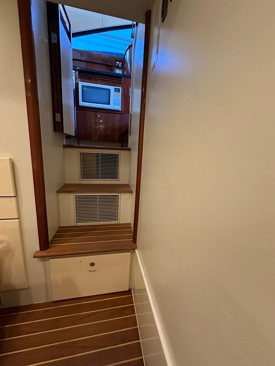 2006 Fairline 58 