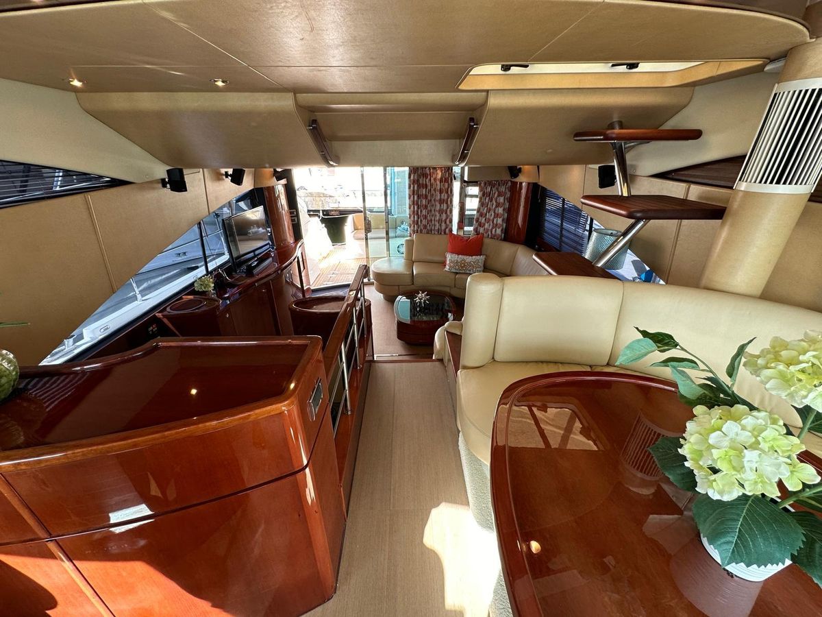 2006 Fairline 58 