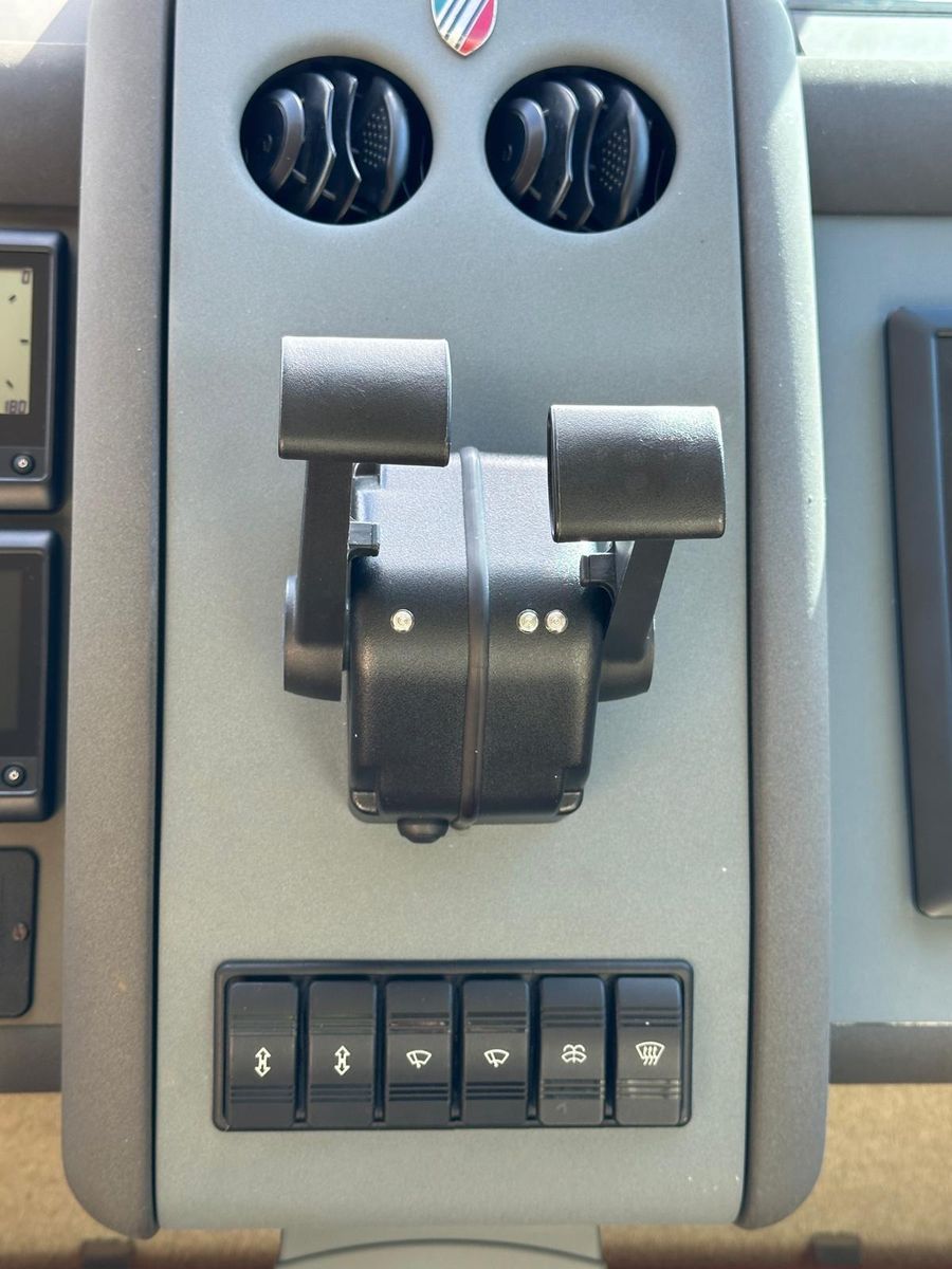 2006 Fairline 58 