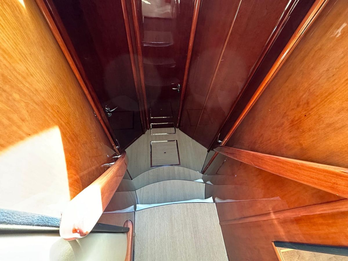 2006 Fairline 58 