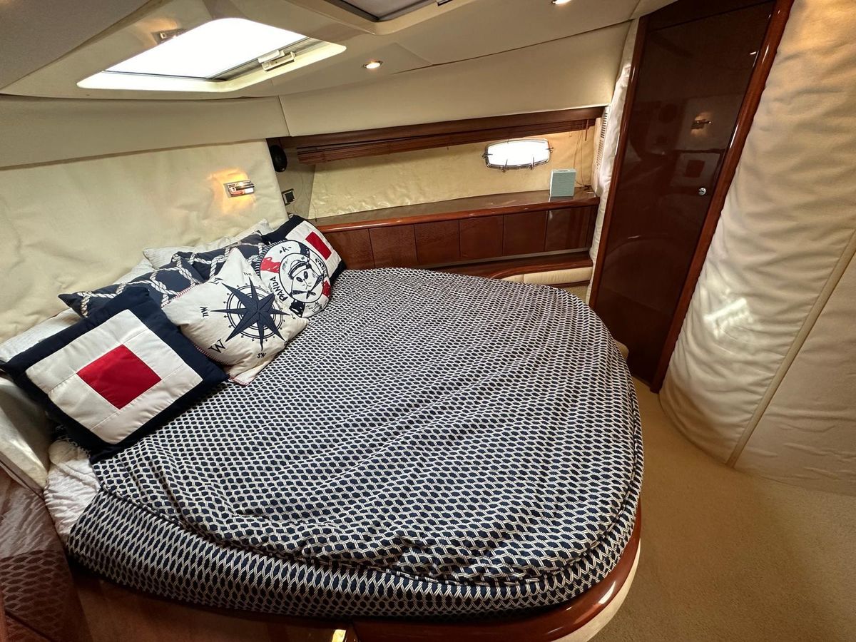 2006 Fairline 58 