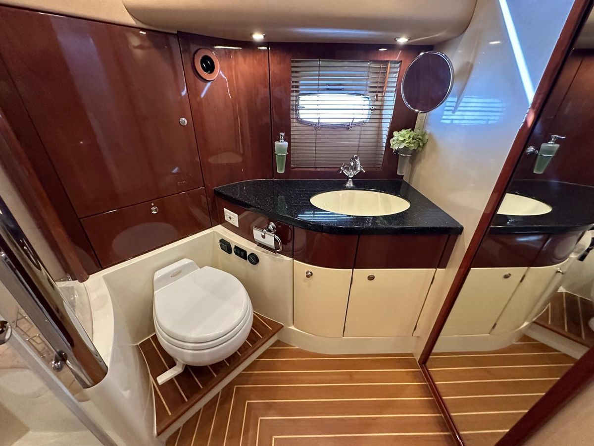 2006 Fairline 58 