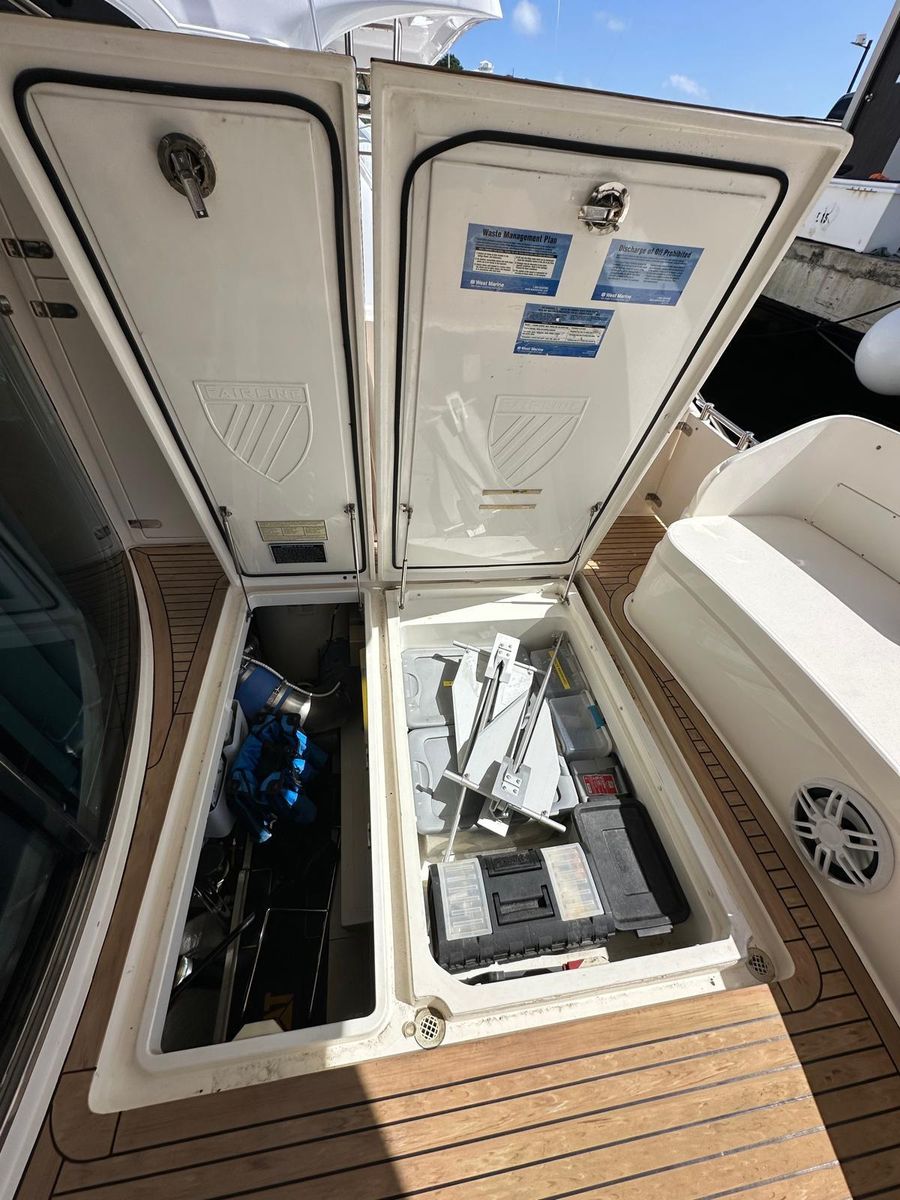 2006 Fairline 58 