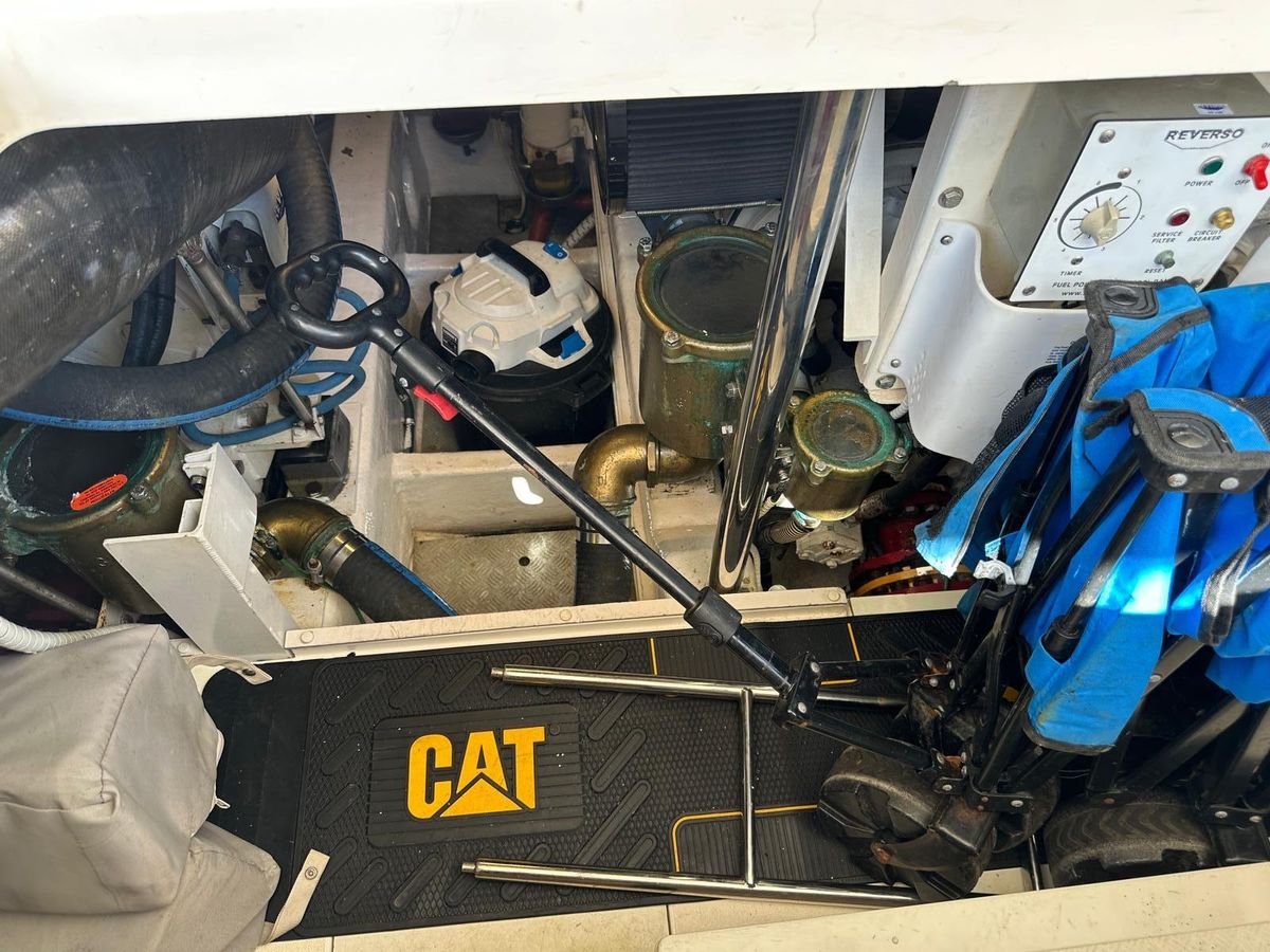 2006 Fairline 58 