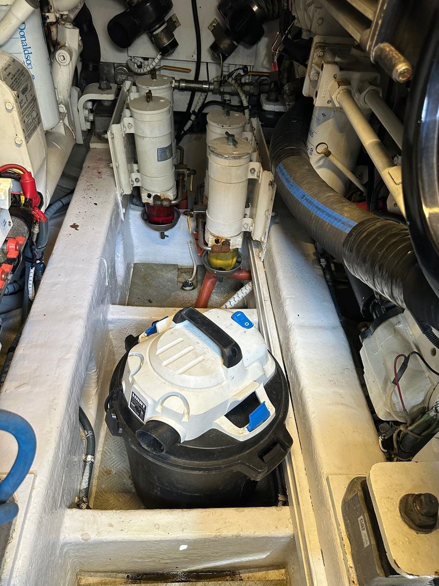 2006 Fairline 58 