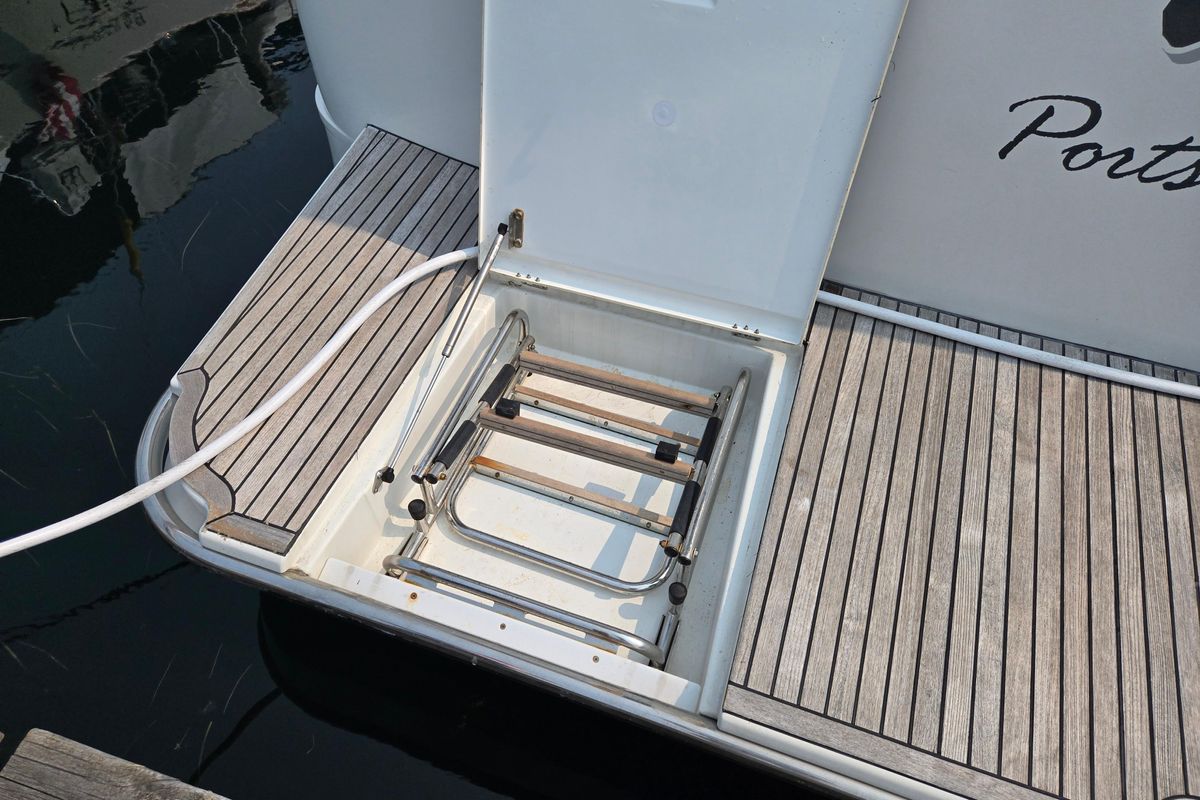 2012 Beneteau 52 