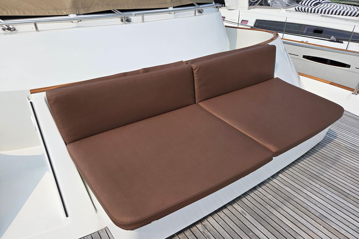 2012 Beneteau 52 