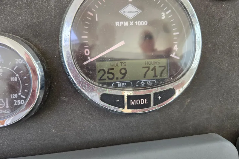 Wa Yacht Photos Pics Close-up of Beneteau Swift Trawler 52 gauge showing 25.9 volts and 717 hours.