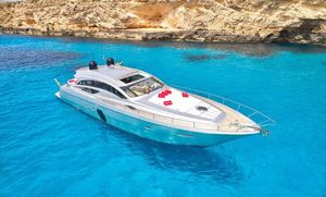 Pershing 72