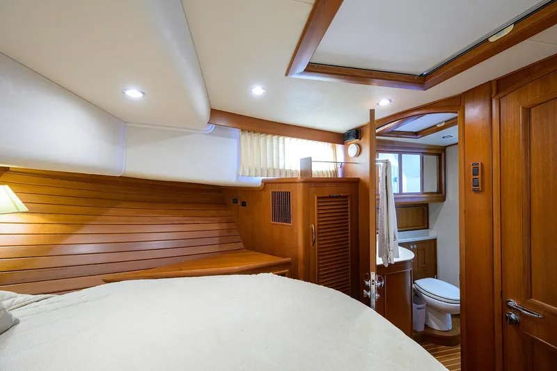 Teal Aweigh Yacht Photos Pics 