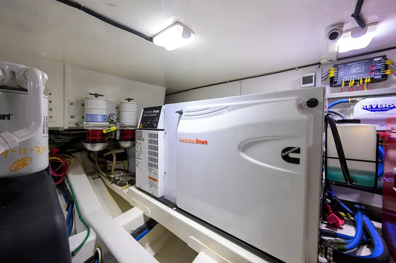 Teal Aweigh Yacht Photos Pics 