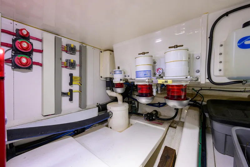 Teal Aweigh Yacht Photos Pics 