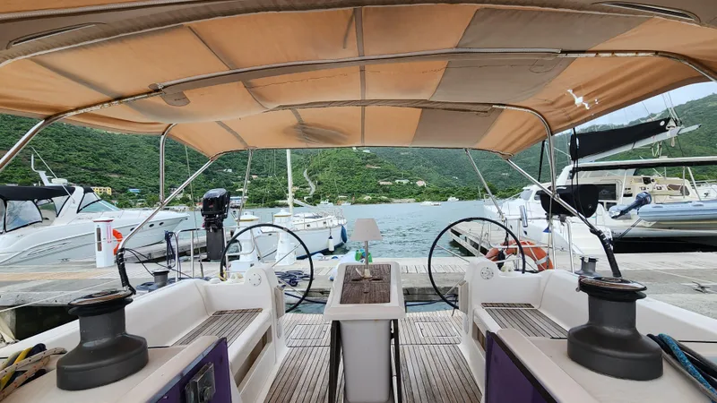 Zoe Yacht Photos Pics Dufour 410