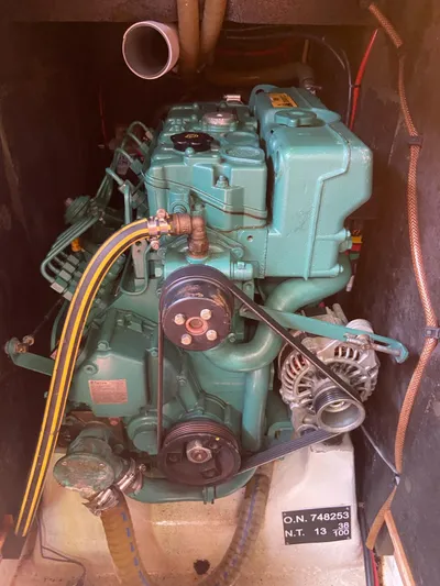 Zoe Yacht Photos Pics Dufour 410