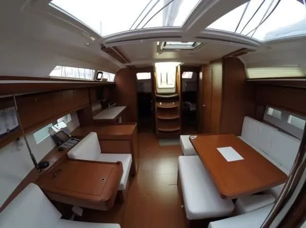 Zoe Yacht Photos Pics Dufour 410