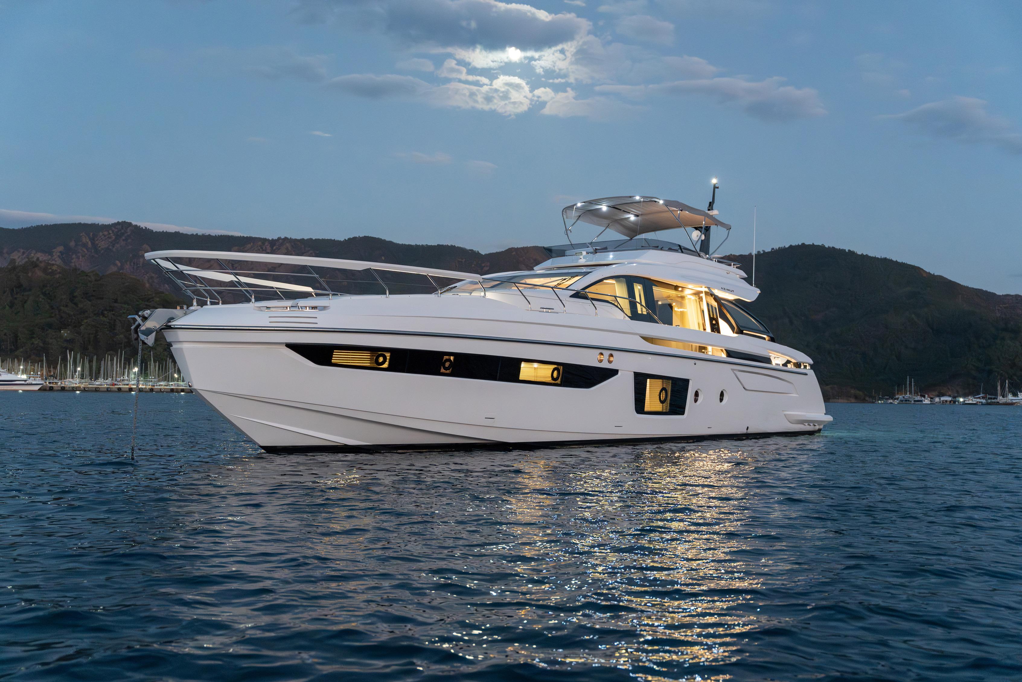 KING LIAM Motor Yachts Azimut for sale - YachtWorld