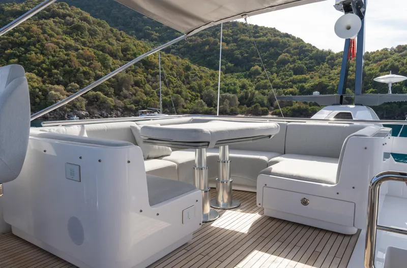 King Liam Yacht Photos Pics 