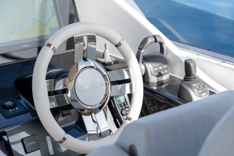 King Liam Yacht Photos Pics 