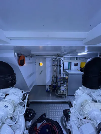 Lf Yacht Photos Pics Engine room of 2023 Ferretti Yachts 720, showcasing machinery and equipment.