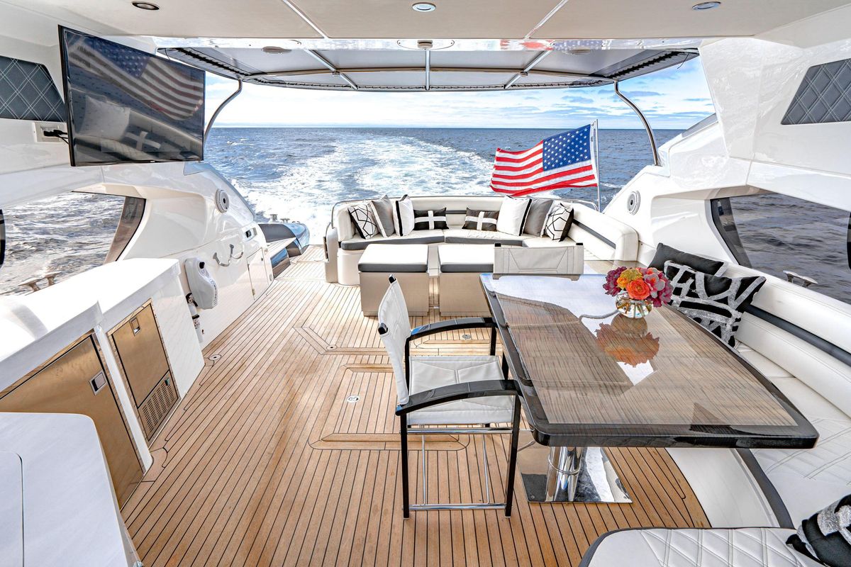 2005 Sunseeker 69 