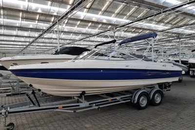2006 Bayliner 225