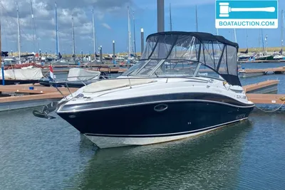 2006 Four Winns 258 Vista