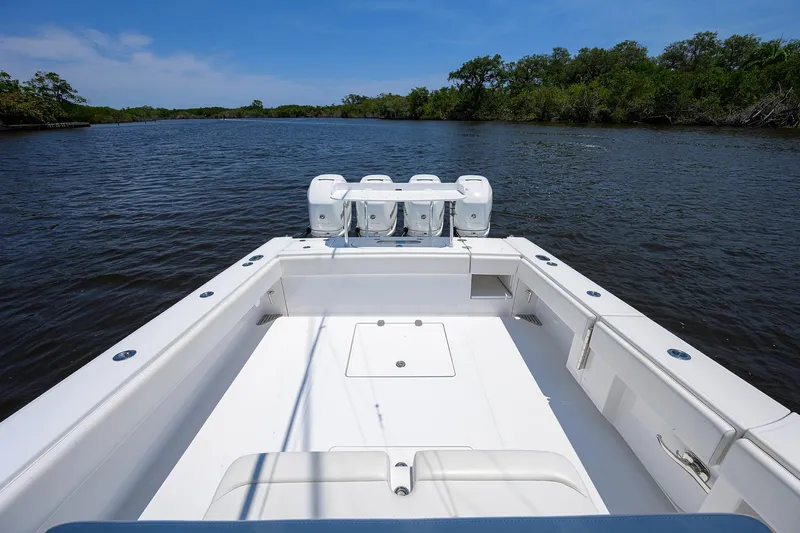 Southern Accent Yacht Photos Pics Bahama 41 Southern Accent - Cockpit