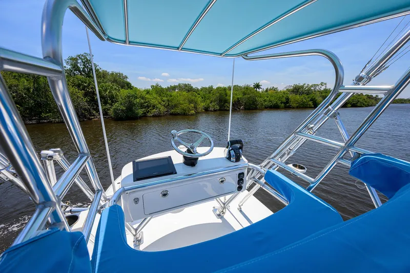 Southern Accent Yacht Photos Pics Bahama 41 Southern Accent - Folding Tower