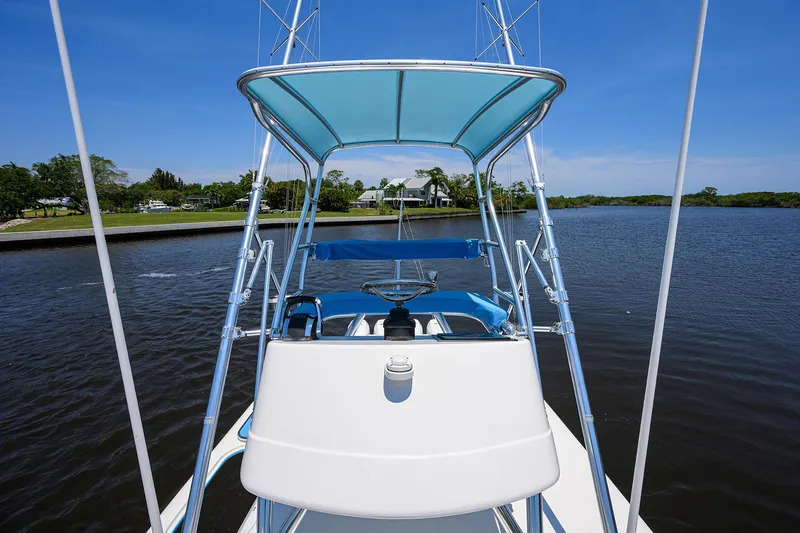 Southern Accent Yacht Photos Pics Bahama 41 Southern Accent - Tower