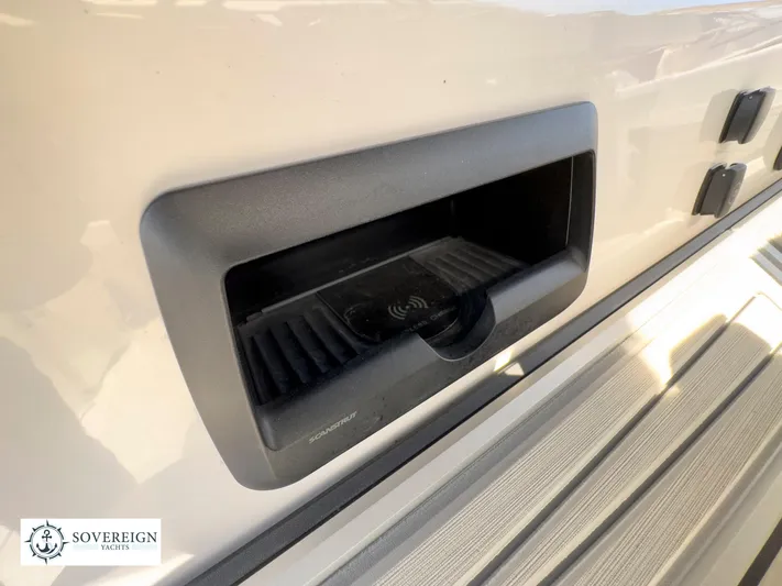 400-102 Yacht Photos Pics 2024 Blackfin 400 boat exterior detail with Sovereign Yachts logo.