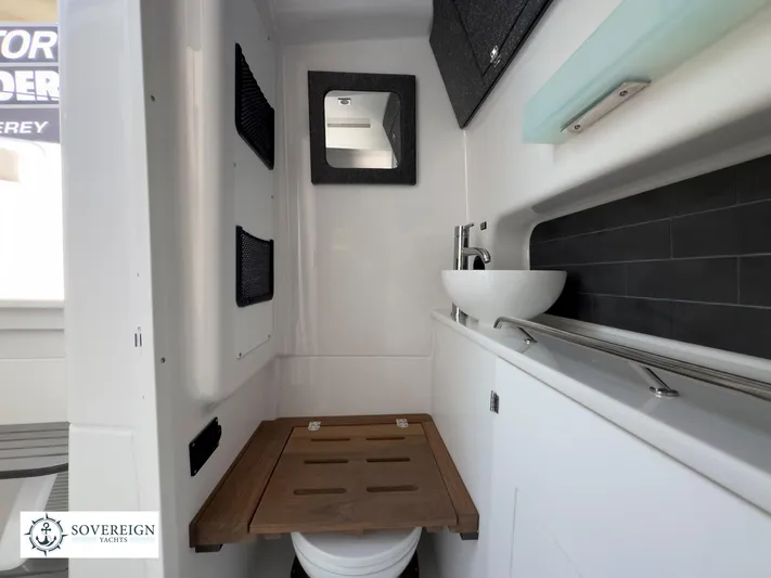 400-102 Yacht Photos Pics 