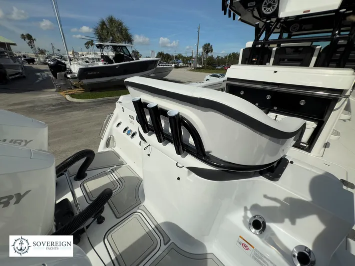 400-102 Yacht Photos Pics 