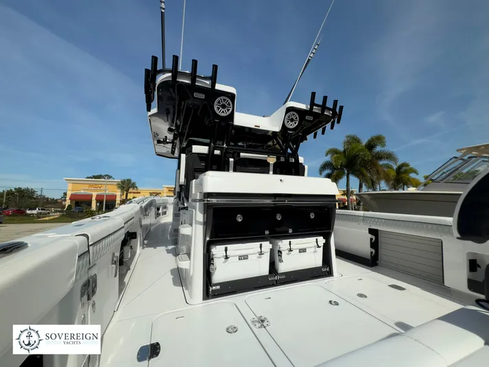 400-102 Yacht Photos Pics 