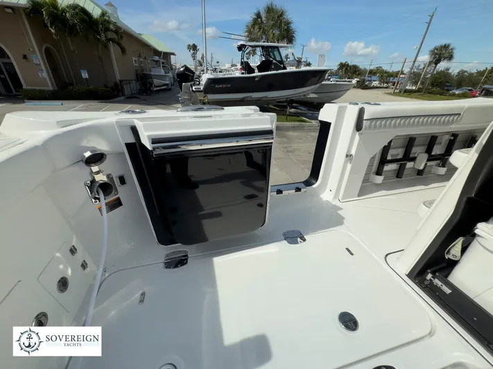 400-102 Yacht Photos Pics 