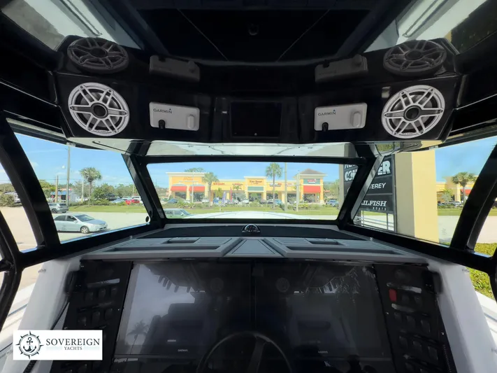 400-102 Yacht Photos Pics 