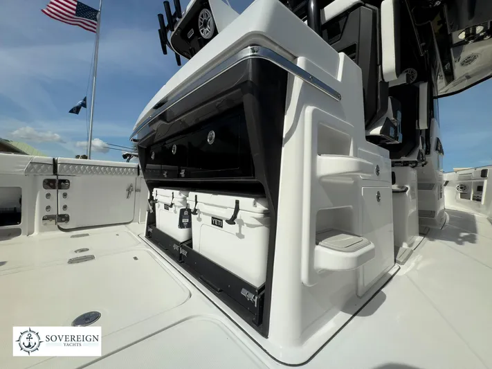 400-102 Yacht Photos Pics 