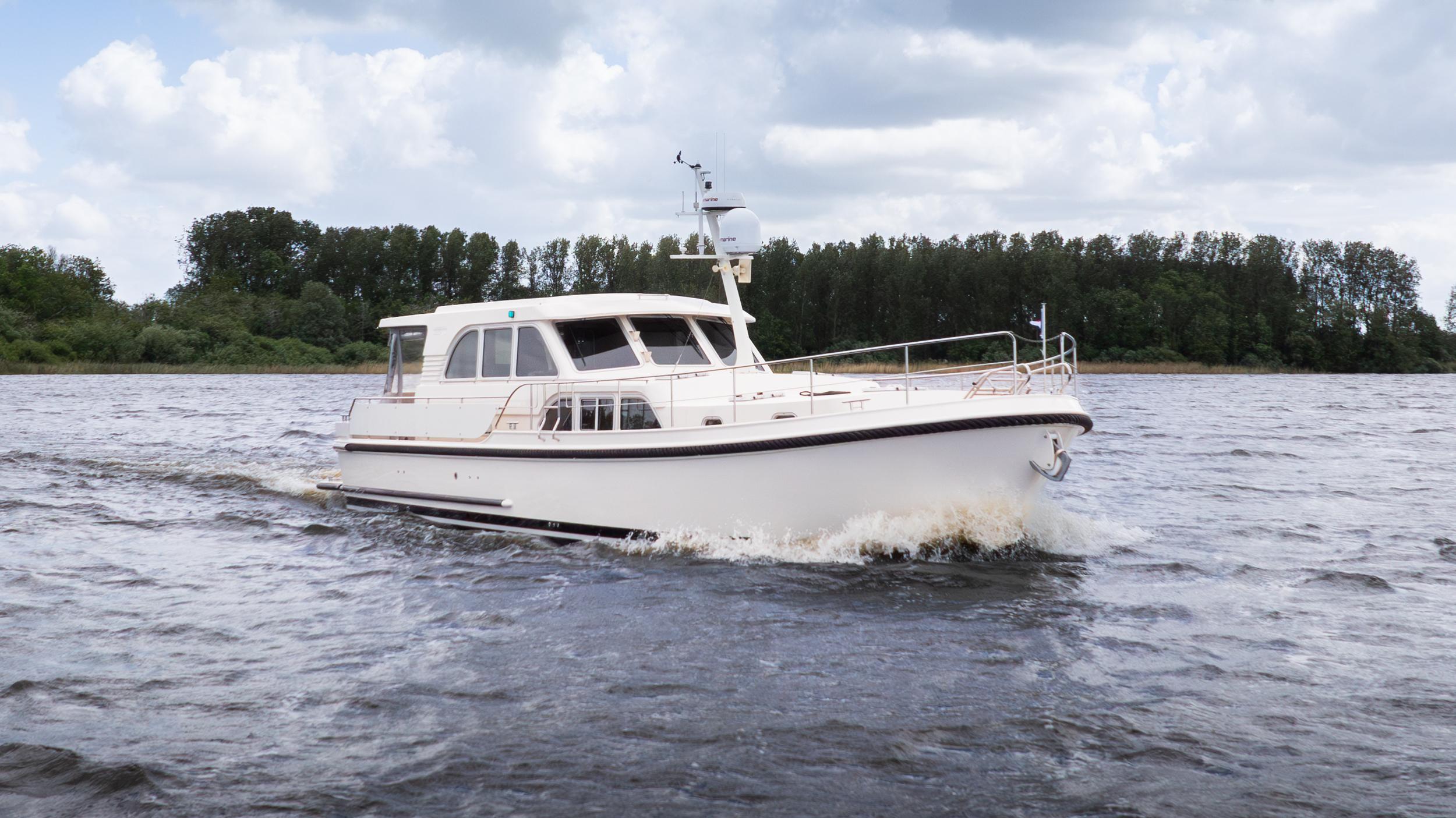 2018 Linssen Grand Sturdy 470 Sedan Wheelhouse