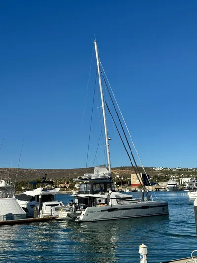 Clapotis 52 Yacht Photos Pics 