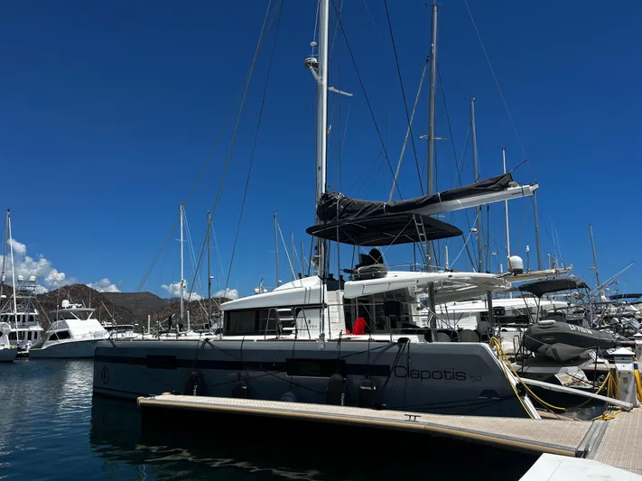 Clapotis 52 Yacht Photos Pics 