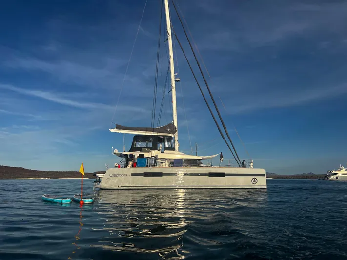 Clapotis 52 Yacht Photos Pics 