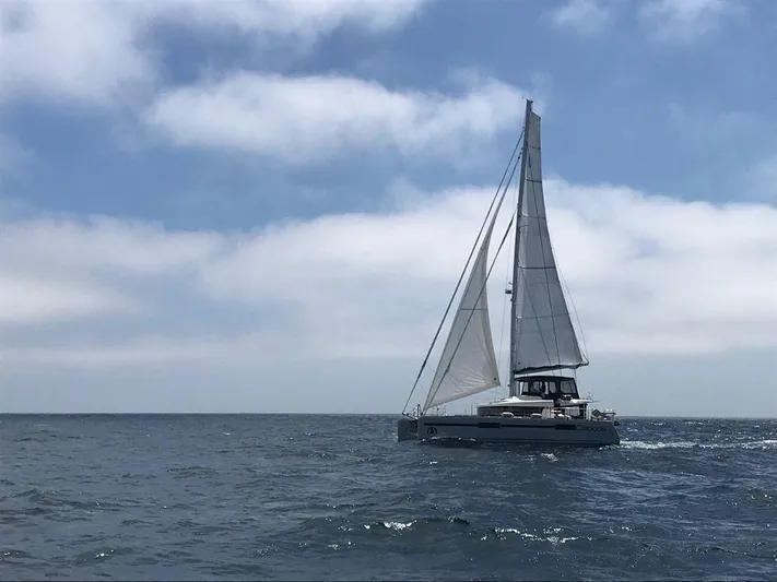 Clapotis 52 Yacht Photos Pics 