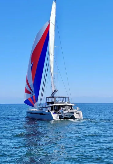 Clapotis 52 Yacht Photos Pics 