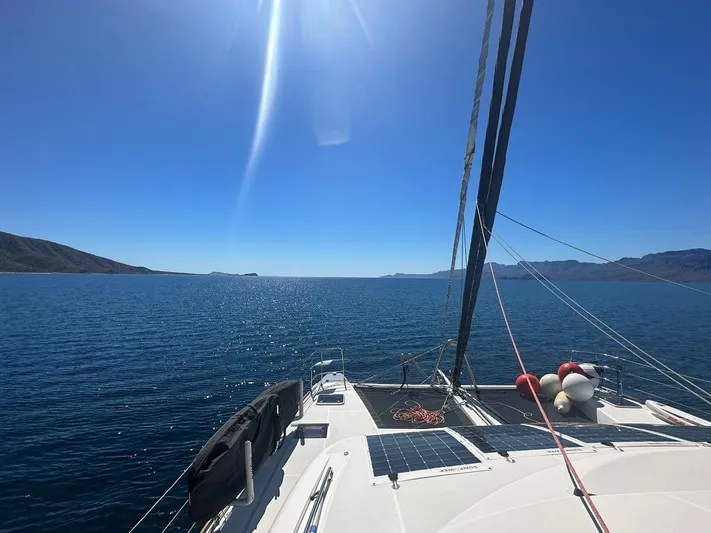 Clapotis 52 Yacht Photos Pics 