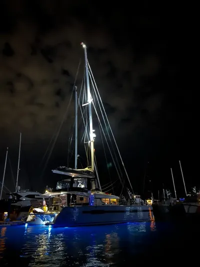 Clapotis 52 Yacht Photos Pics 