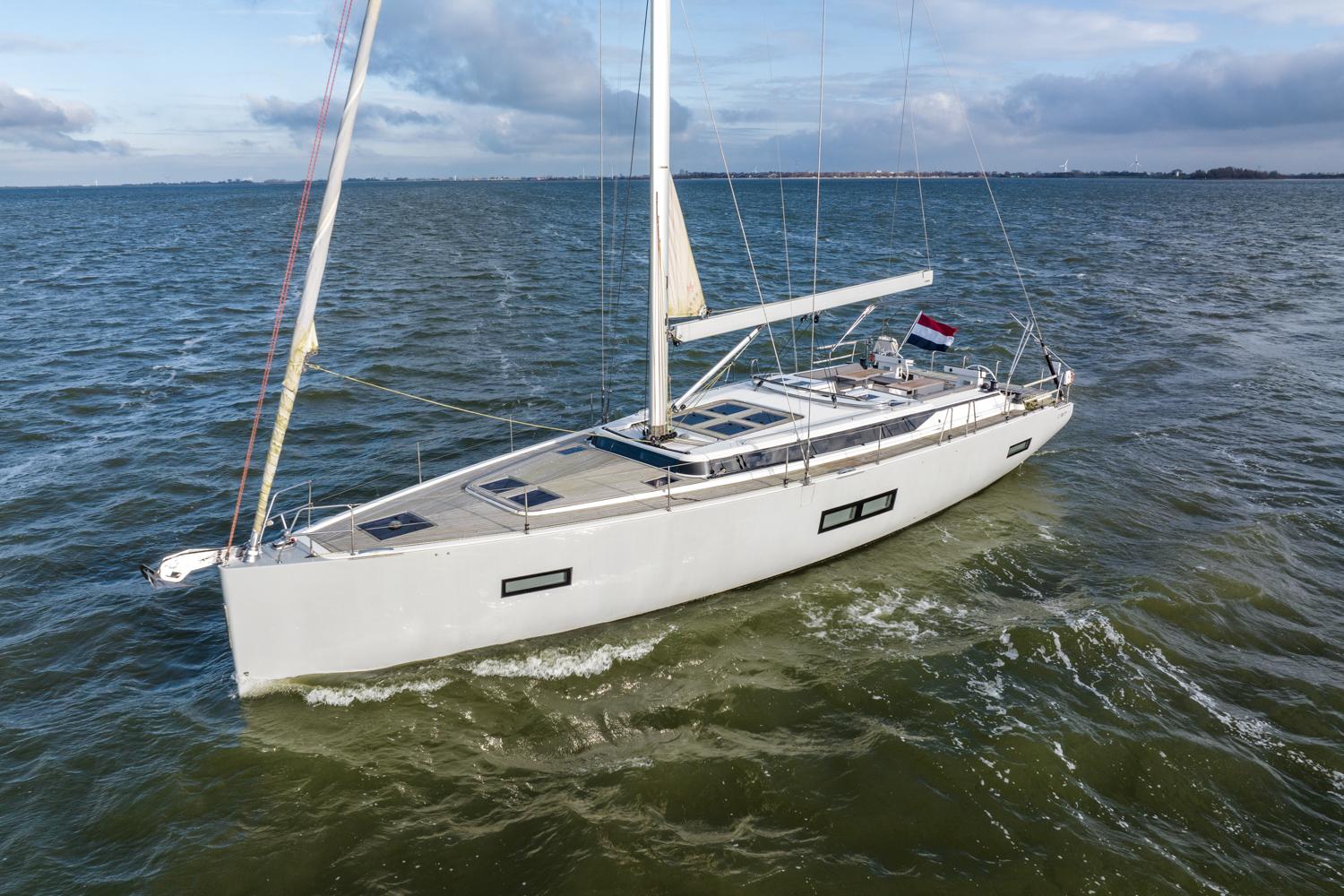 bavaria 57 yacht