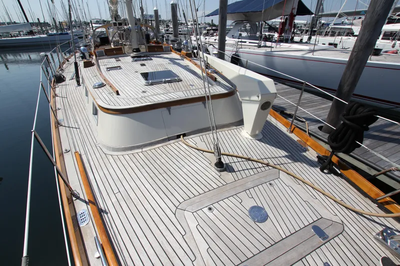 Melinka Yacht Photos Pics Stern deck from P