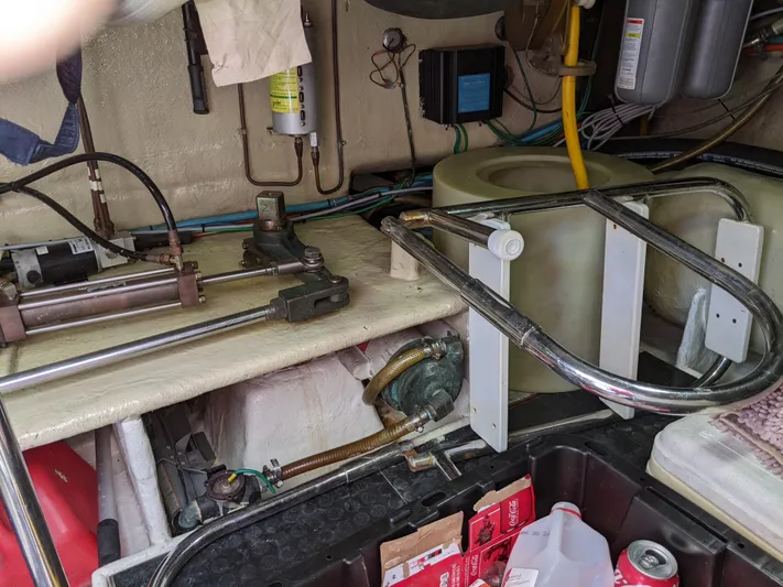 Pura Vida III Yacht Photos Pics 